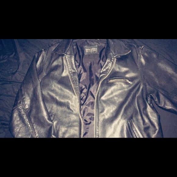Beautiful Wilson Leather jacket - Picture 3 of 7